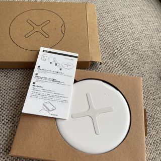 ムジルシリョウヒン(MUJI (無印良品))のワイヤレス充電器(バッテリー/充電器)