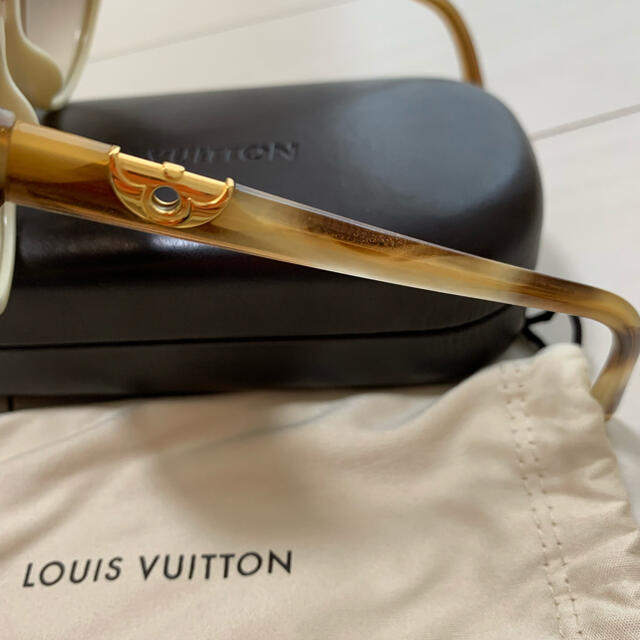 キララ様専用 LOUIS VUITTON チェーン付きサングラス キララ様専用 LOUIS VUITTON チェーン付きサングラス