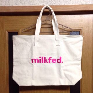 ミルクフェド(MILKFED.)のキャンバストートバッグ(トートバッグ)