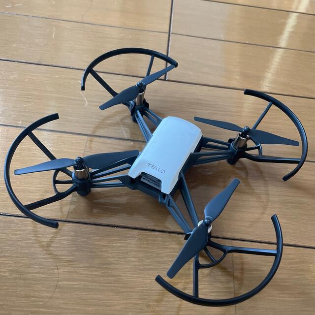 DJI TELLO ドローンコントローラーセットの通販 by まろ's shop｜ラクマ