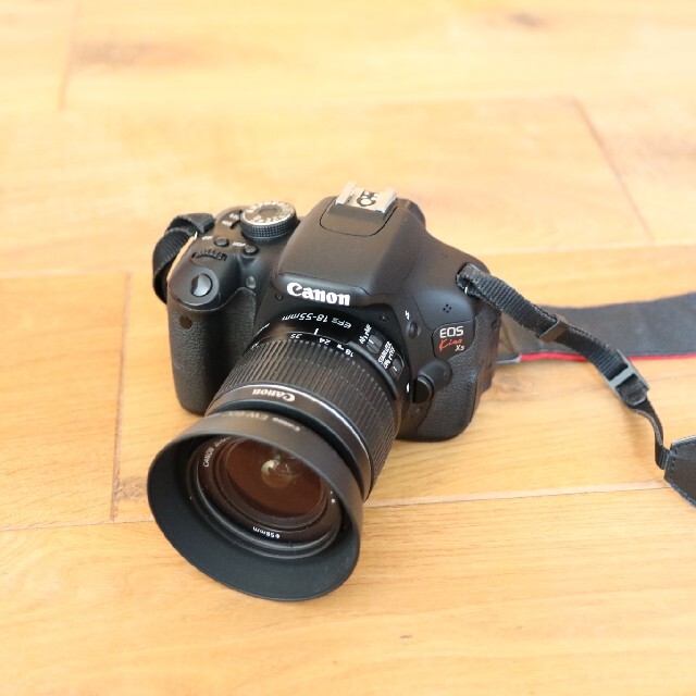 Canon EOS KISS X5 Wズームキット 1