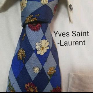 サンローラン(Saint Laurent)の大人気★イヴサンローラン★ロゴ入り！気品溢れる花柄ネクタイ(ネクタイ)