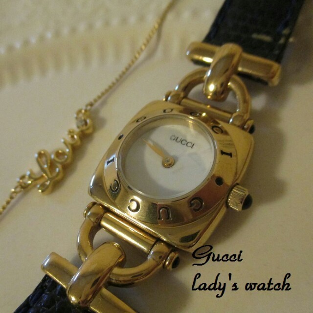 100%正規品 Gucci - GUCCI 6300L 白×紺 腕時計