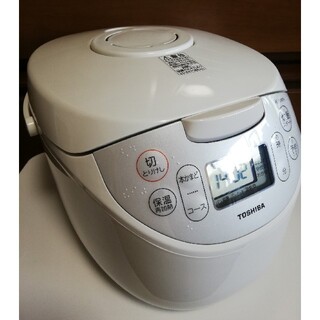 トウシバ(東芝)の東芝 炊飯器 5.5合 マイコン式 銅コート釜 ホワイト RC-10MFH-W(炊飯器)