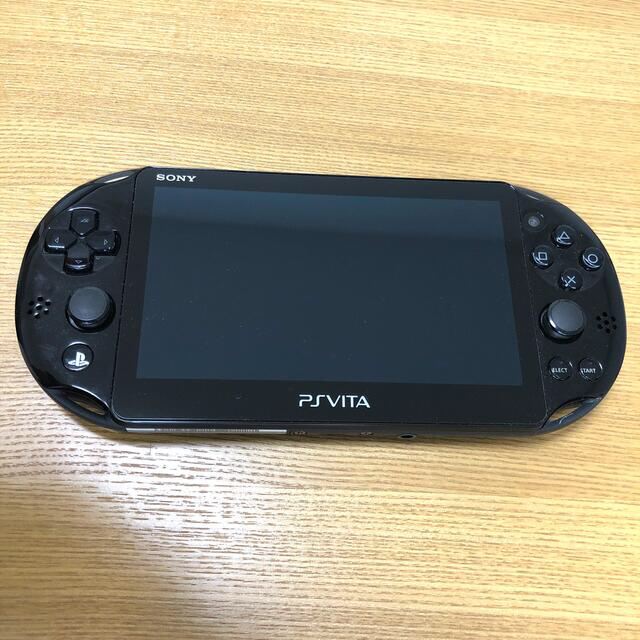 美品 PlayStationVITA 本体  PCH-2000