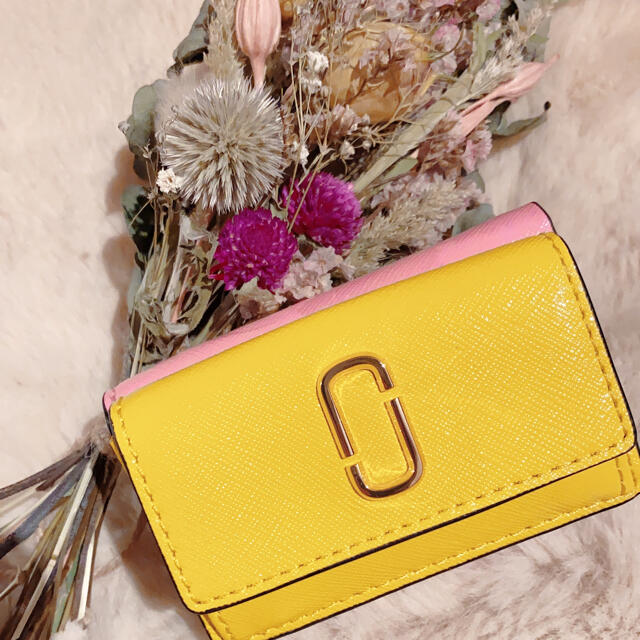 MARC BY MARC JACOBS - 値下げ 新品未使用 MARC JACOBS 三つ折財布 の