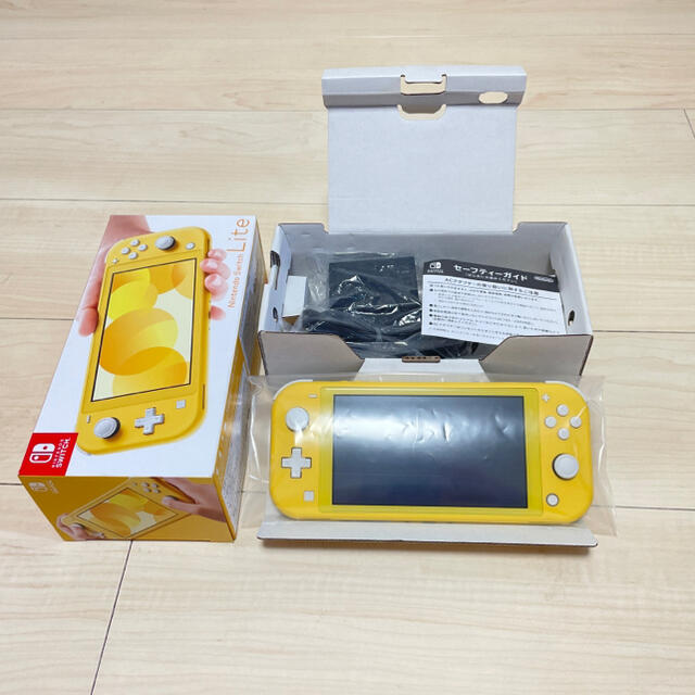 保証付 ニンテンドー スイッチ ライト Switch Lite 本体 イエロー