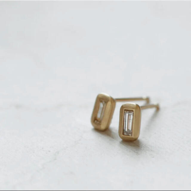mederu jewelry K18 ヌード　ダイヤモンドピアス