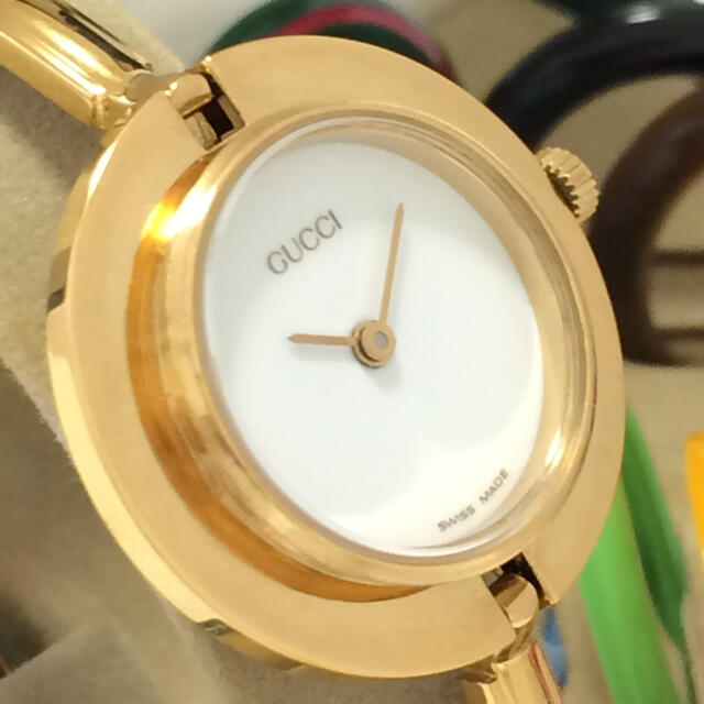 Gucci(グッチ)の3.グッチ GUCCI 時計 チェンジベゼル レディースのファッション小物(腕時計)の商品写真