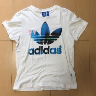 アディダス(adidas)のTシャツ(シャツ)