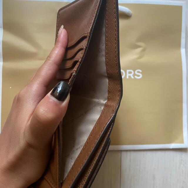 Michael Kors(マイケルコース)のMICHAEL KORS 二つ折り財布 レディースのファッション小物(財布)の商品写真