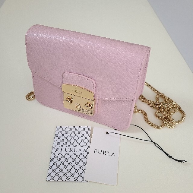 ホワイトブラウン FURLA フルラ メトロポリス ショルダーバッグ ホワイトブラウン FURLA フルラ メトロポリス ショルダーバッグ