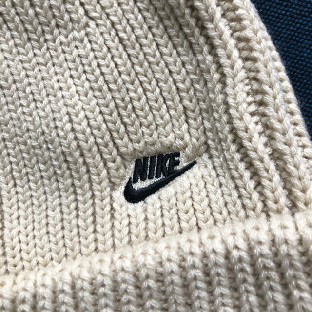 NIKE(ナイキ)のNIKE ニットキャップ美品✨ メンズの帽子(ニット帽/ビーニー)の商品写真