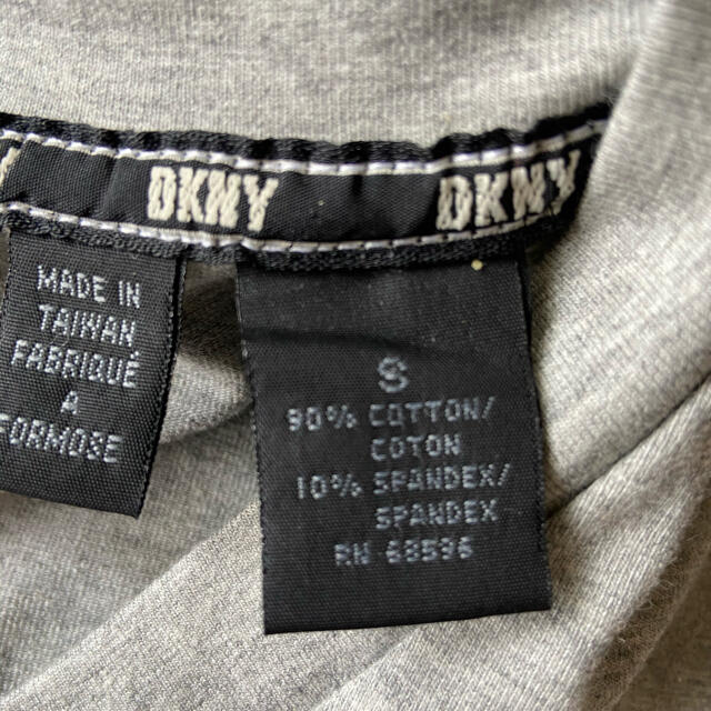 DKNY(ダナキャランニューヨーク)のTシャツ メンズのトップス(Tシャツ/カットソー(半袖/袖なし))の商品写真