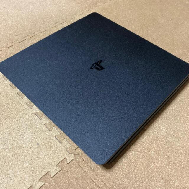 PlayStation4(プレイステーション4)のplaystation4 CUH-2200AB01 美品　PS4本体  エンタメ/ホビーのゲームソフト/ゲーム機本体(家庭用ゲーム機本体)の商品写真