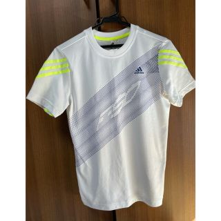 アディダス(adidas)のadidas Tシャツ 160(Tシャツ/カットソー)