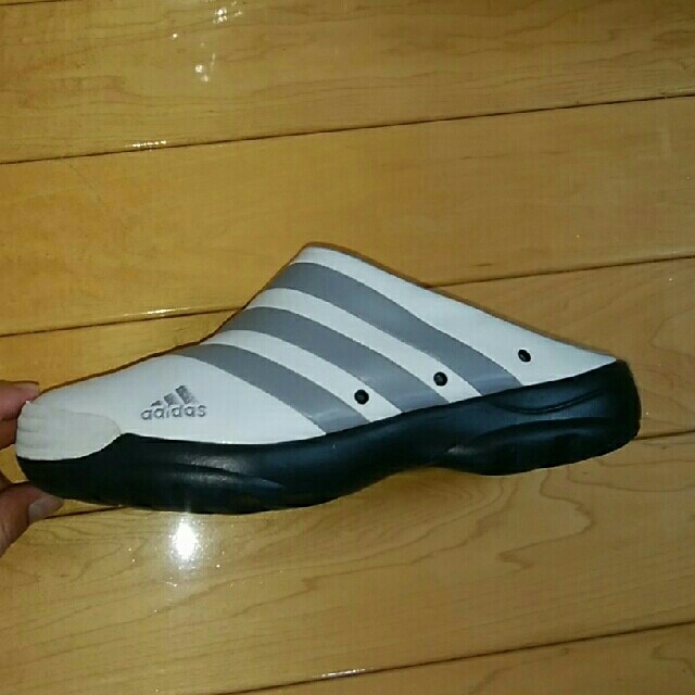 アディダス　トアロ2(adidas　Toalo 2)白灰黒　25.0㎝