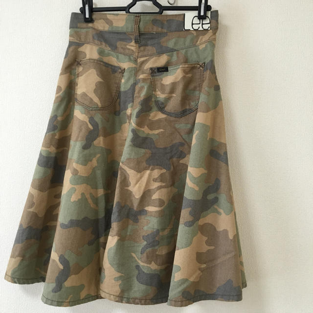 Lee(リー)のLee カモフラージュ スカート 迷彩柄 レディースのスカート(ひざ丈スカート)の商品写真