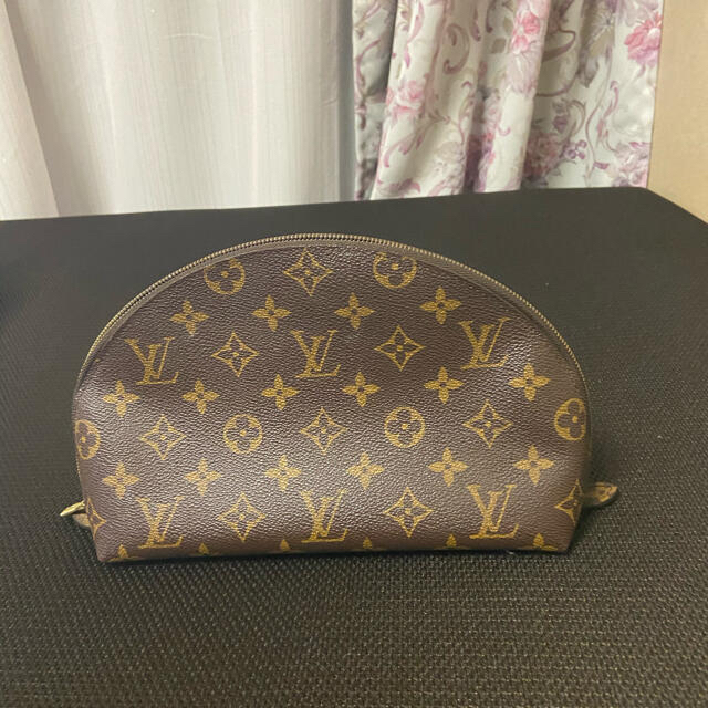 LOUIS VUITTON(ルイヴィトン)の★再お値下げ★ルイ　ヴィトン★ポーチ★ レディースのファッション小物(ポーチ)の商品写真