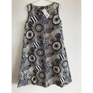 マリメッコ(marimekko)のUNIQLO marimekkoコラボ　Aラインワンピース　新品未使用(ロングワンピース/マキシワンピース)