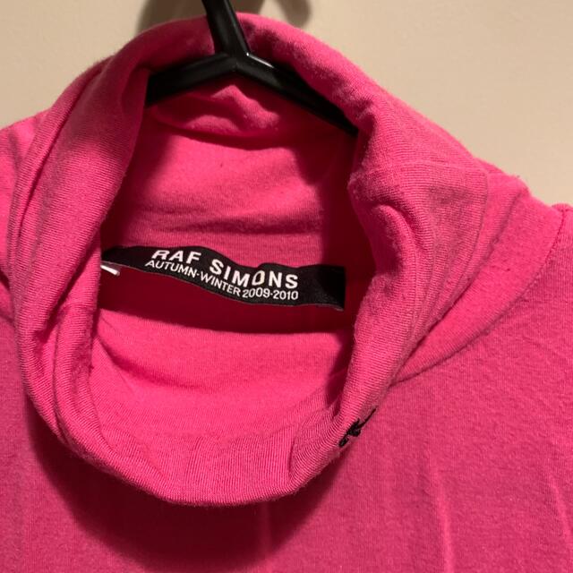 RAF SIMONS(ラフシモンズ)の【さきっちょ様専用】RAF SIMONS 09-10aw タートルネック ピンク メンズのトップス(Tシャツ/カットソー(七分/長袖))の商品写真