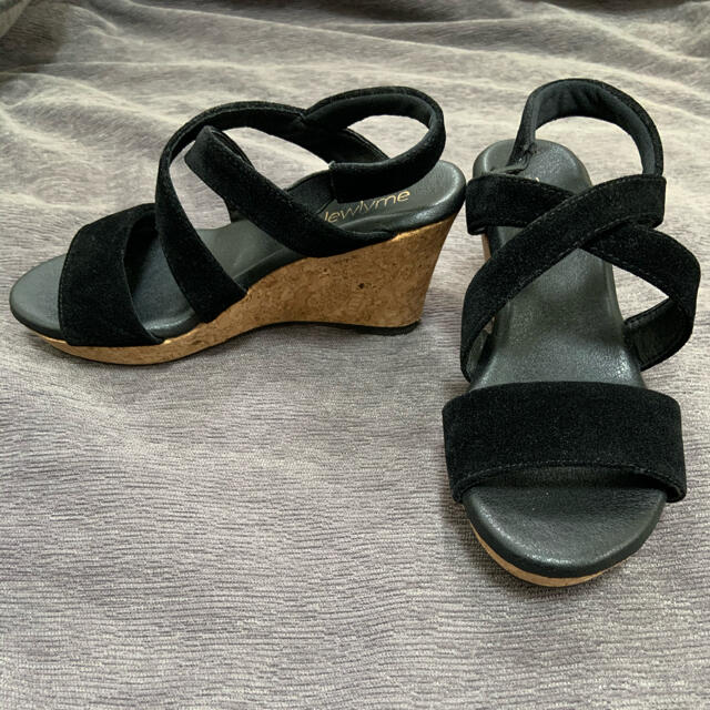 ウェッジヒールサンダル♡スエード調ブラック レディースの靴/シューズ(サンダル)の商品写真