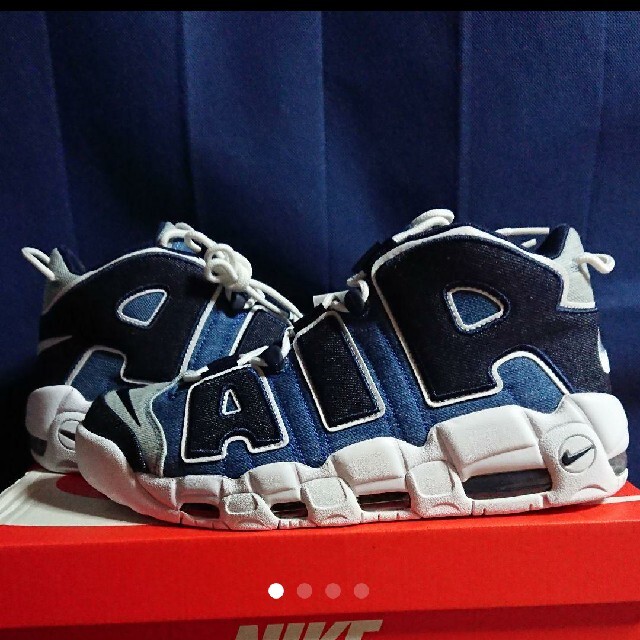 NIKE MORE UPTEMPO モアテン　23.5