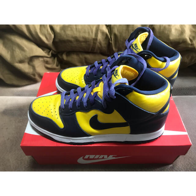 NIKE(ナイキ)のNike Dunk High Michigan 28.5cm メンズの靴/シューズ(スニーカー)の商品写真