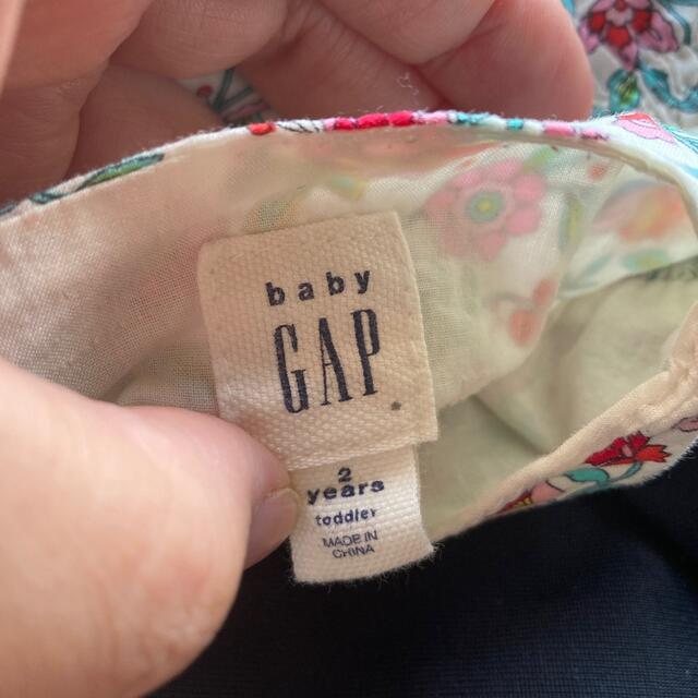 babyGAP(ベビーギャップ)のGAP baby 花柄 チュニック キッズ/ベビー/マタニティのキッズ服女の子用(90cm~)(Tシャツ/カットソー)の商品写真