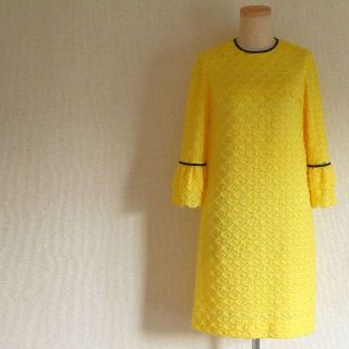 【SOLD OUT】60's vintage イエロースカラップレースワンピース(ひざ丈ワンピース)