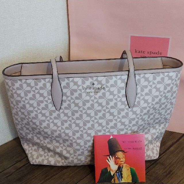 kate spade new yorkトートバッグ