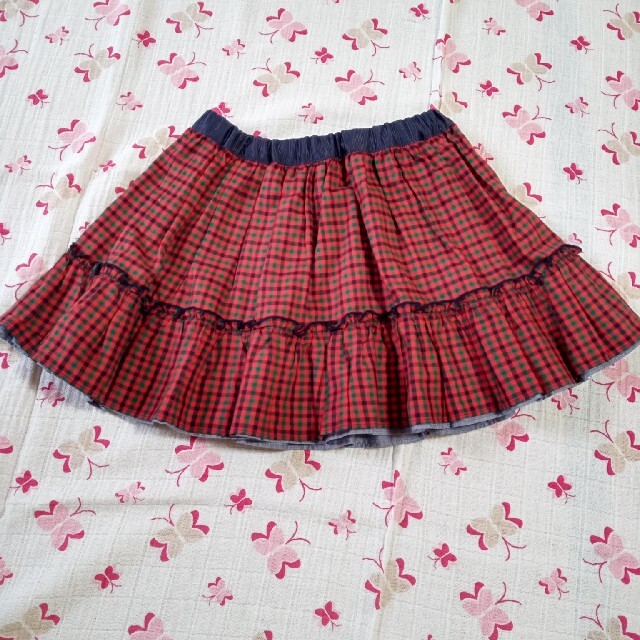 familiar(ファミリア)のfamiliar　リバーシブルスカート　サイズ100 キッズ/ベビー/マタニティのキッズ服女の子用(90cm~)(スカート)の商品写真