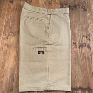 ディッキーズ(Dickies)のディッキーズ　ハーフパンツ　ベージュ(ショートパンツ)