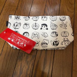 GU ASOKO ドラえもん　ポーチ　新品(キャラクターグッズ)