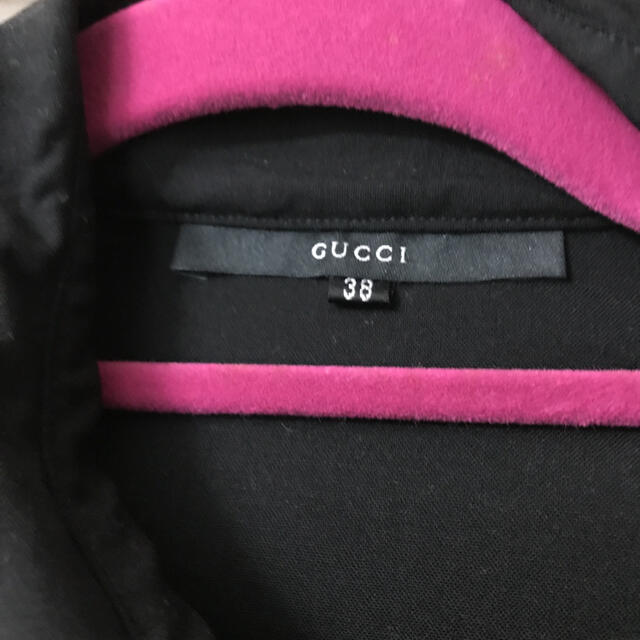 Gucci(グッチ)のGUCCI  ウールとカシミアの黒シャツ　七分袖 レディースのトップス(シャツ/ブラウス(長袖/七分))の商品写真