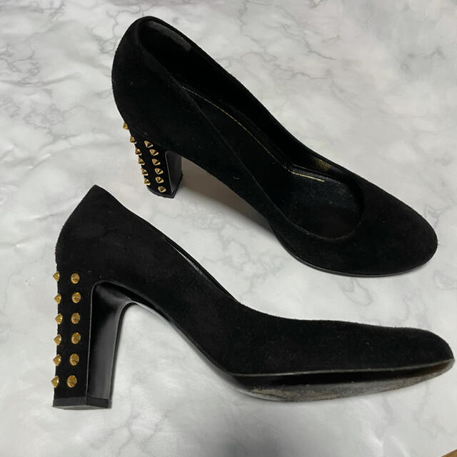 GUCCI スタッズ付きパンプス38サイズ | gellonautos.cl