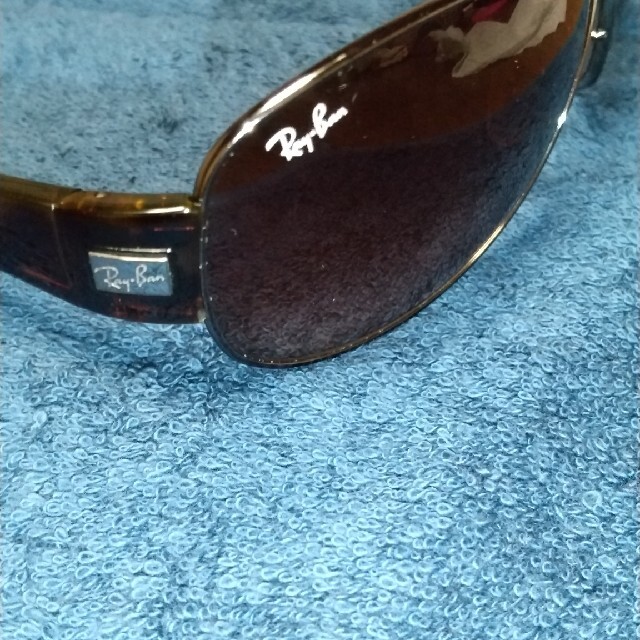 Ray-Ban(レイバン)のRay-Banサングラス メンズのファッション小物(サングラス/メガネ)の商品写真