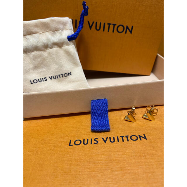 VUITTON ピアス