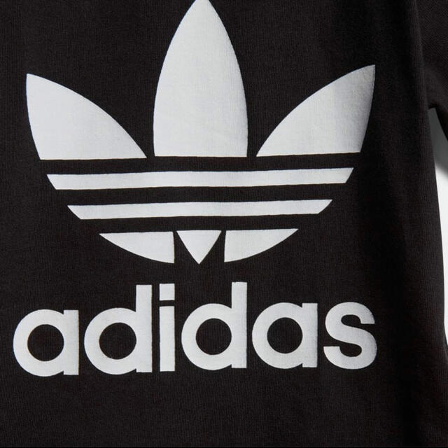 adidas(アディダス)の【新品】adidas アディダス トレフォイル Tシャツ ブラック 80センチ キッズ/ベビー/マタニティのベビー服(~85cm)(Ｔシャツ)の商品写真