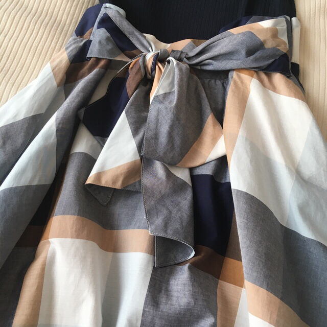 BURBERRY BLUE LABEL(バーバリーブルーレーベル)の値下げ⭐️ブルーレーベルクレストブリッジ　ワンピース　チェック　人気色　上品 レディースのワンピース(ロングワンピース/マキシワンピース)の商品写真