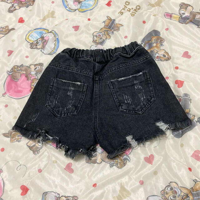 ダメージデニム　ショートパンツ　130 ショーパン　デニム キッズ/ベビー/マタニティのキッズ服女の子用(90cm~)(パンツ/スパッツ)の商品写真