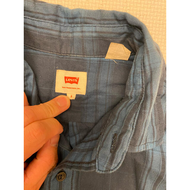 Levi's(リーバイス)のリーバイス　シャツ　ブルー　ネイビー メンズのトップス(シャツ)の商品写真