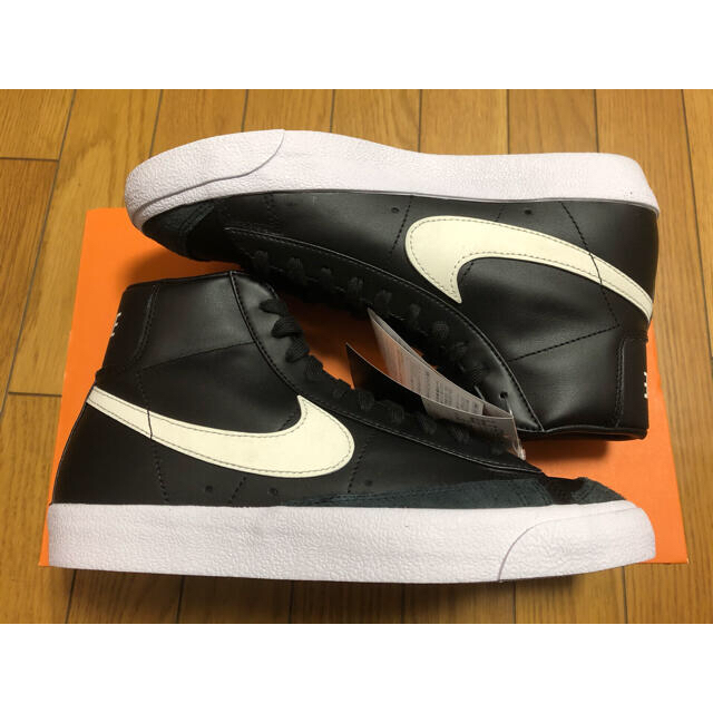 NIKE BLAZER MID ‘77 25.0cmスニーカー