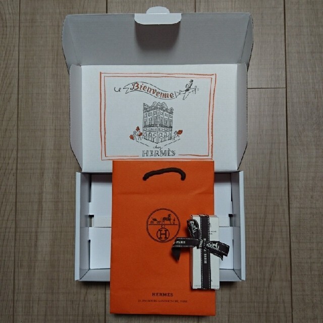 ♡新品・未使用♡HERMES♡リップスティック♡限定♡