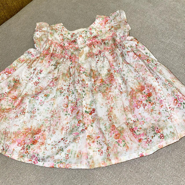 Bonpoint(ボンポワン)のbonpoint リバティ ブラウス アンブリア 18M キッズ/ベビー/マタニティのベビー服(~85cm)(シャツ/カットソー)の商品写真