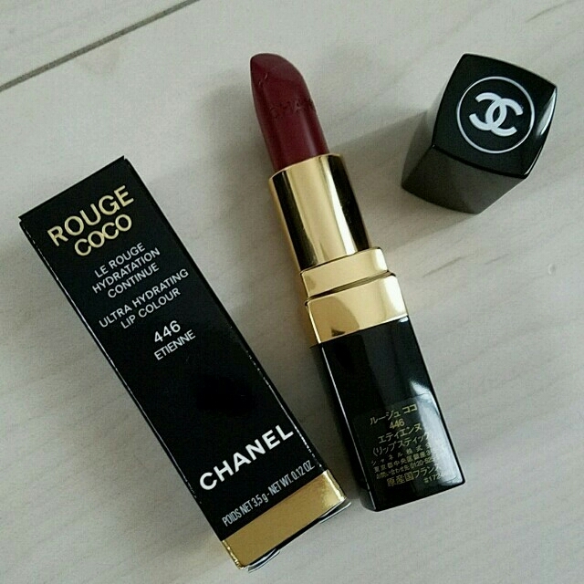 CHANEL(シャネル)の最終値下げ　CHANEL ルージュココ　446 コスメ/美容のベースメイク/化粧品(口紅)の商品写真