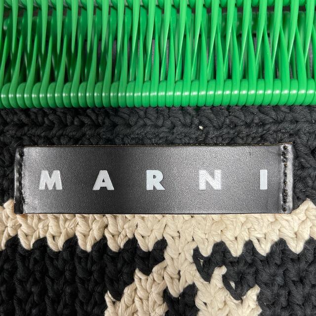 Marni(マルニ)のマルニ MARNI MARKET 2020 クロシェウール製フレームバッグ レディースのバッグ(ハンドバッグ)の商品写真