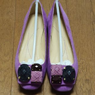 ケイトスペードニューヨーク(kate spade new york)の美品　kate spade ビジュー付きパンプス　36　ケイトスペード(ハイヒール/パンプス)