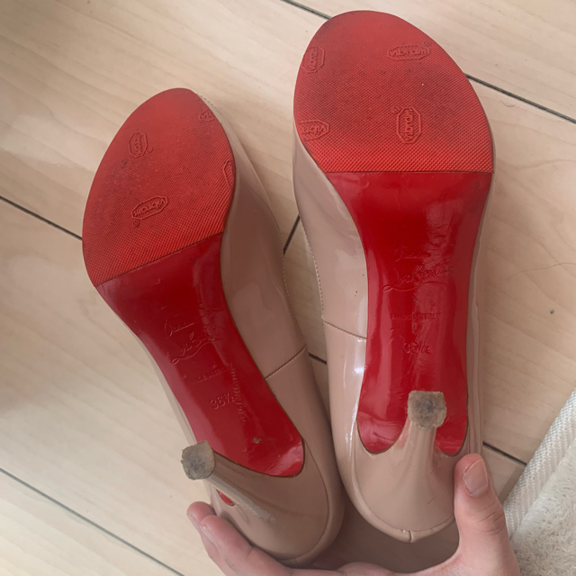 Christian Louboutin(クリスチャンルブタン)のルブタンパンプス レディースの靴/シューズ(ハイヒール/パンプス)の商品写真