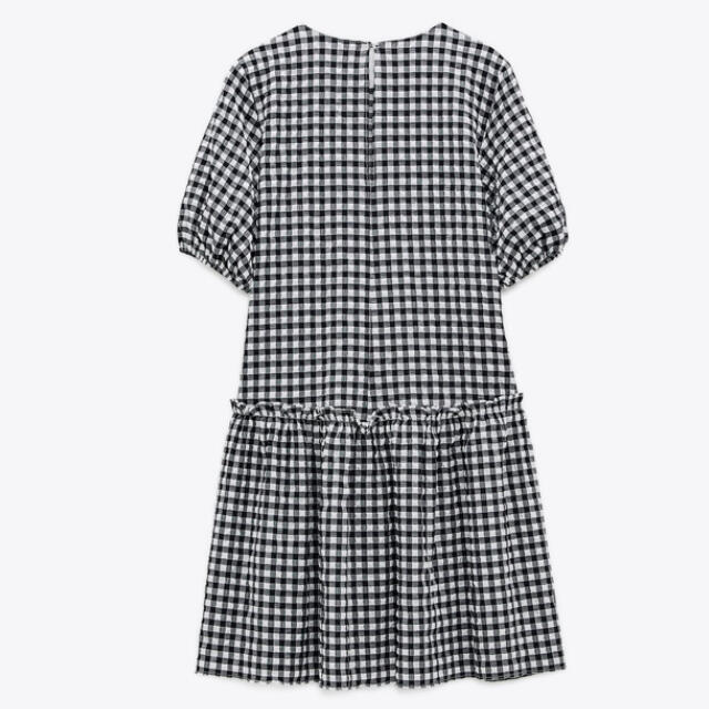 【新品未使用】ZARA ギンガムチェックミニワンピース フレアーワンピース XS レディースのワンピース(ミニワンピース)の商品写真